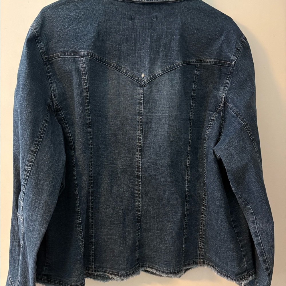 Ami Dark Blue Embroidered Denim Jacket - Picture 3 of 7